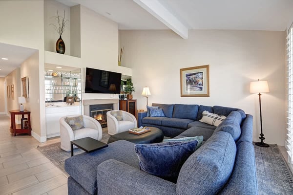 LIVING SPACE