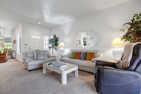 LIVING SPACE TIGHT
